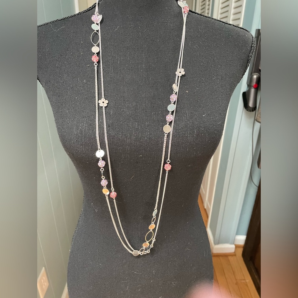 Norther Clover Silver with Pink and Purple Gemstones Floral Necklace